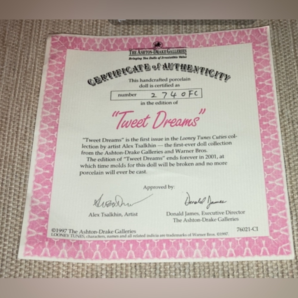 NEW “TWEET DREAMS" #76021 ASHTON-DRAKE ORIGINAL BOX & CERTIFICATE OF AUTH - Picture 7 of 17